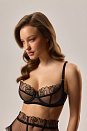 Rose black